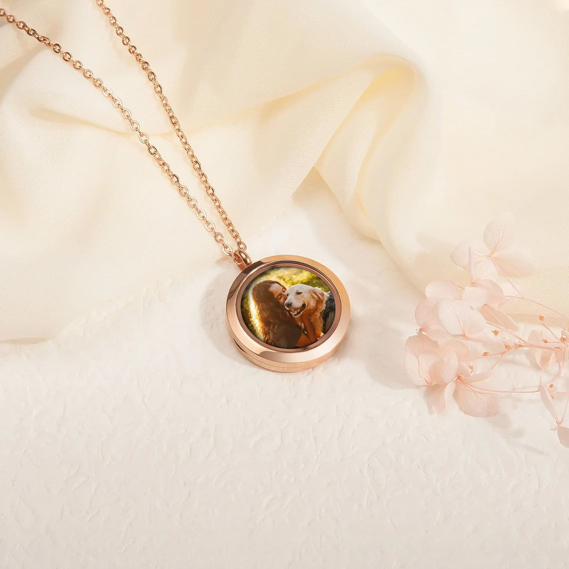 Round Locket Pet Memorial Necklace