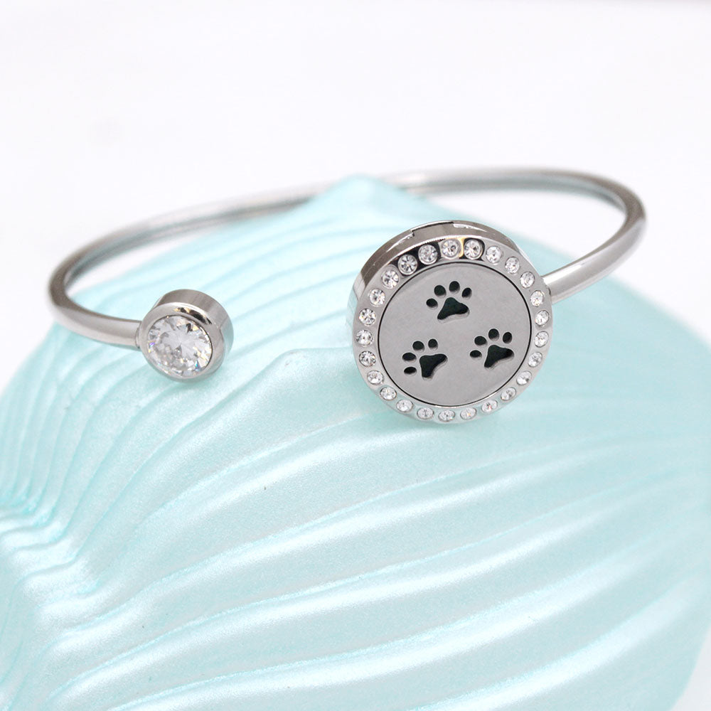 Paw Prints Aromatherapy Twistable Bangle